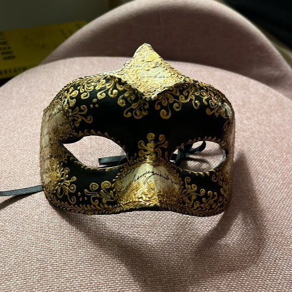 Accessories - Italian paper mache mask from Florence, Italy. Hand painted.